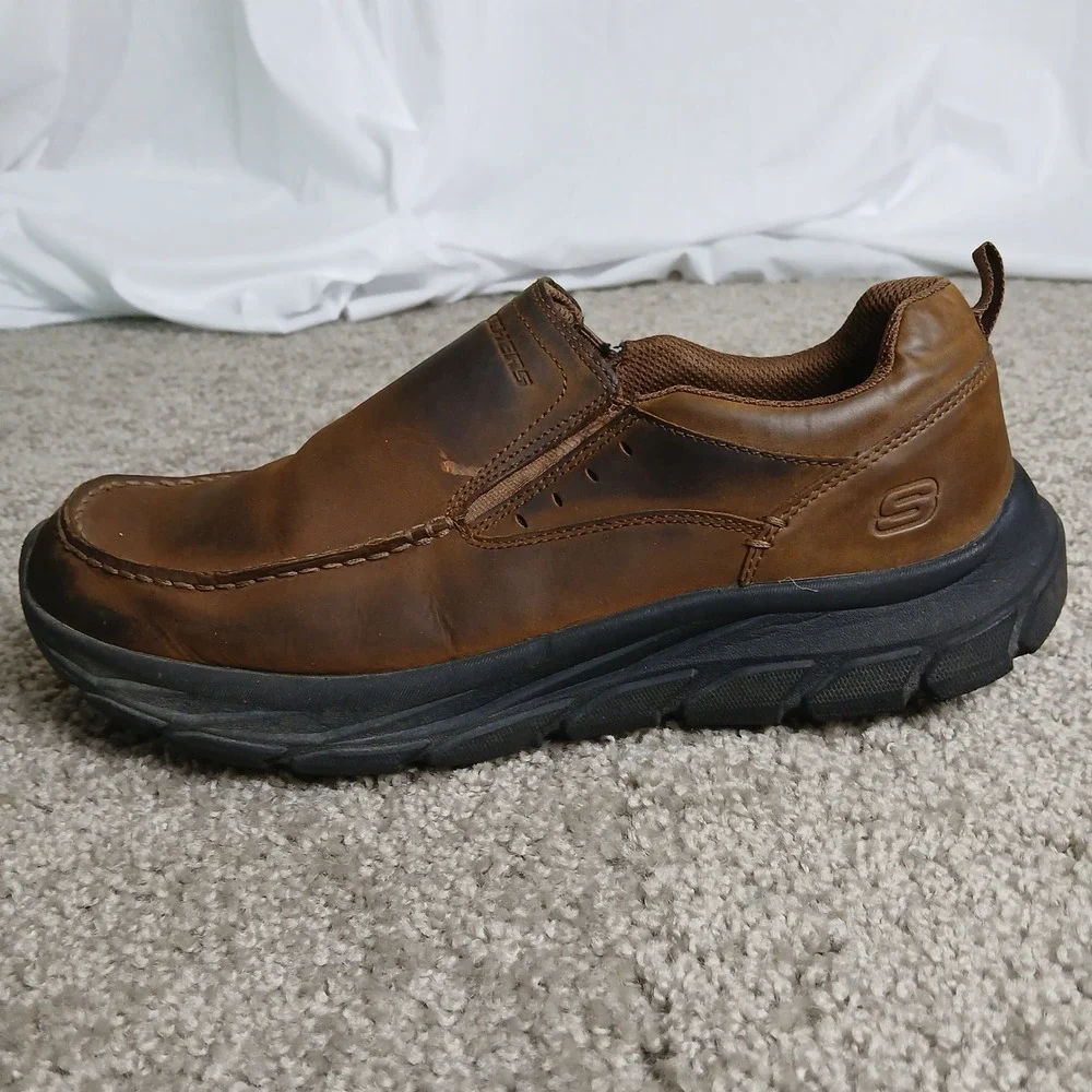 Skechers Mens 10.5 Extra Wide Fit Air cooled Brown Slip On Loafers 205312WW CDB